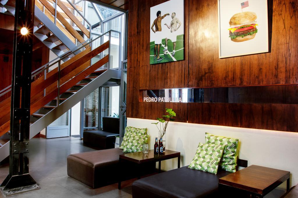 Babel Boutique Hotel Buenos Aires Exterior photo