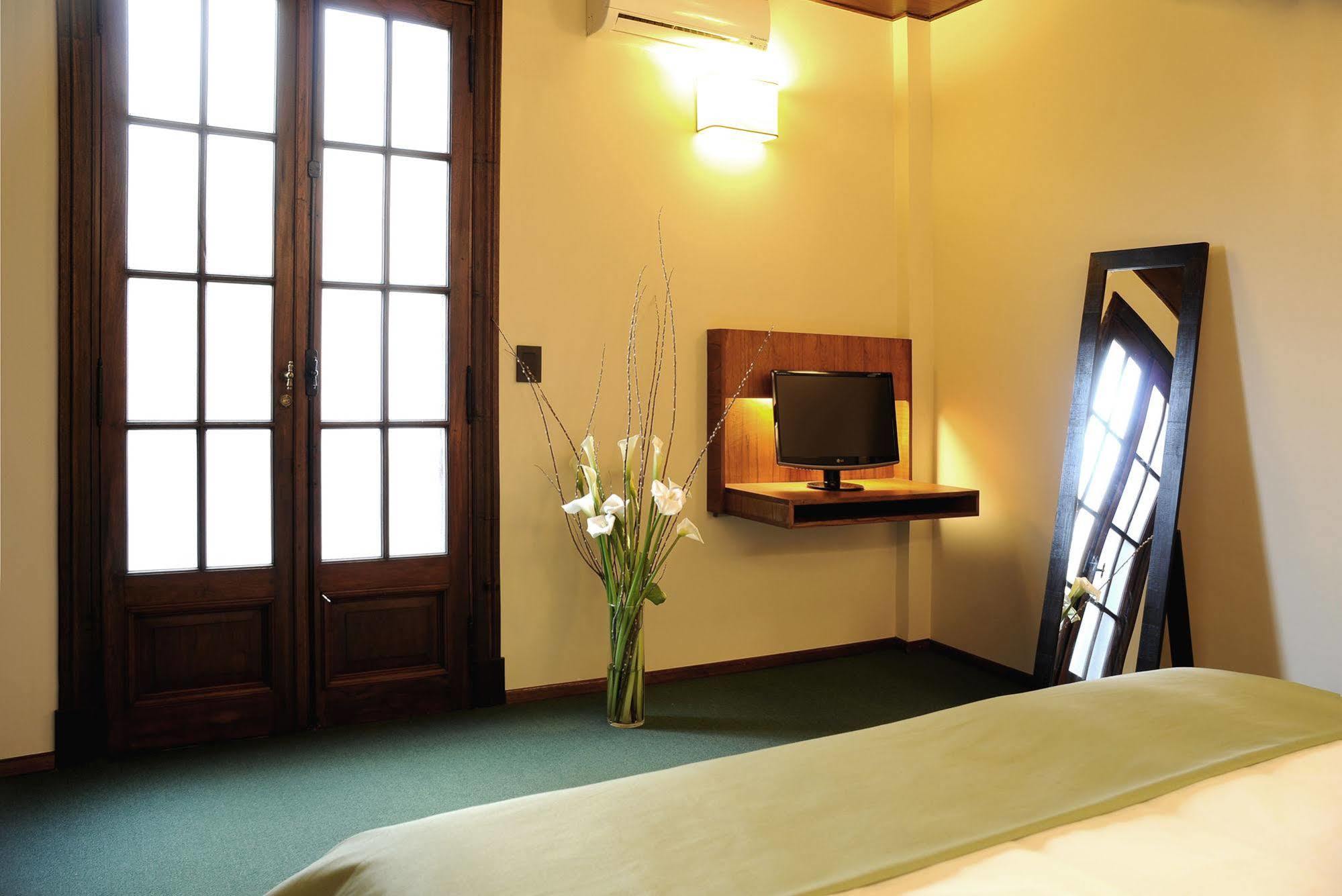 Babel Boutique Hotel Buenos Aires Exterior photo